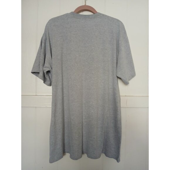 Vintage Y2K Nike Basketball Center Swoosh Graphic T-Shirt Gray Short Sleeve - Picture 2 of 8